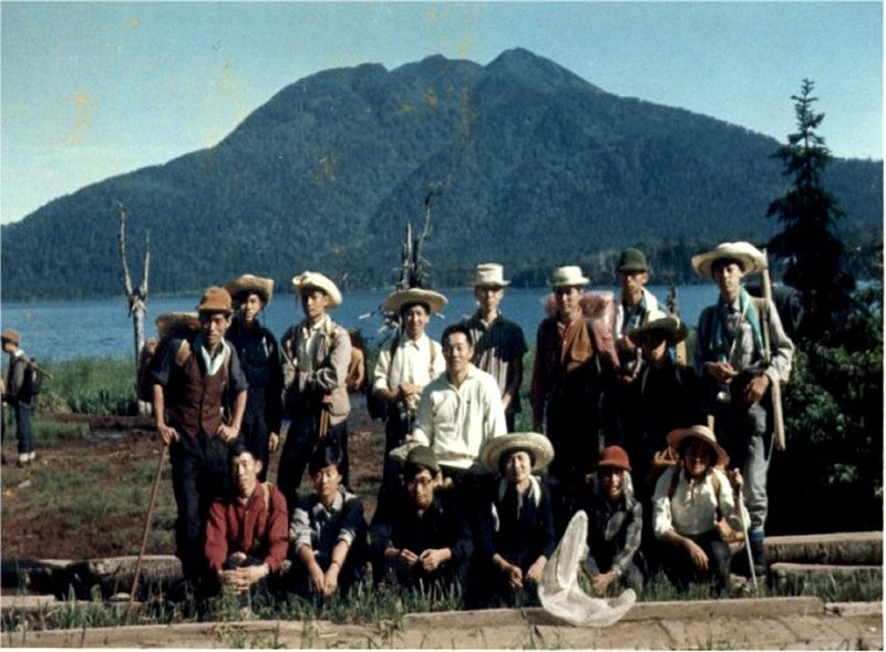 1964夏期採集旅行尾瀬背景燧岳